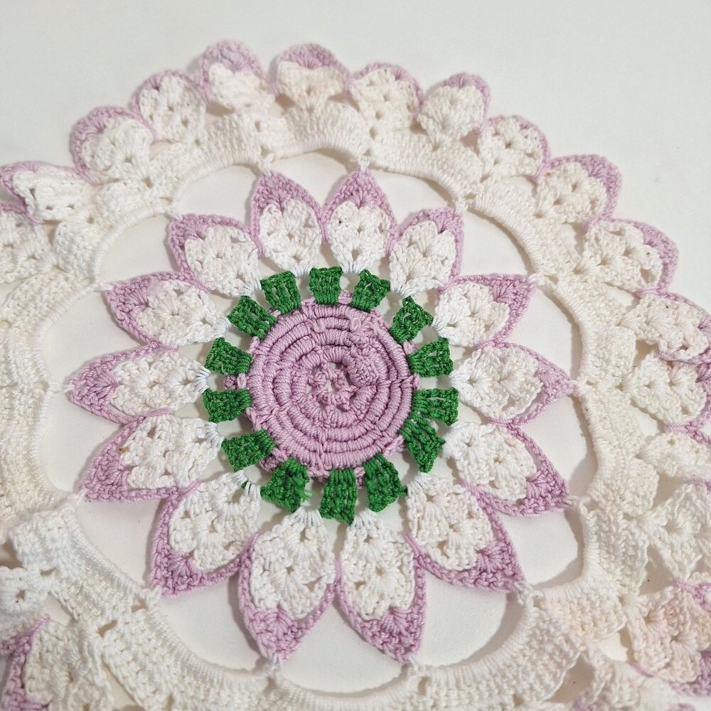 Hand Crocheted Lace Doily Flower Lavender White Green Purple Cotton 10 Inch - Picture 11 of 14